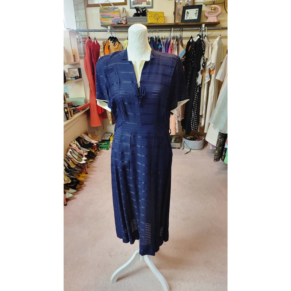 M vintage navy blue dress circa 1940s/50s